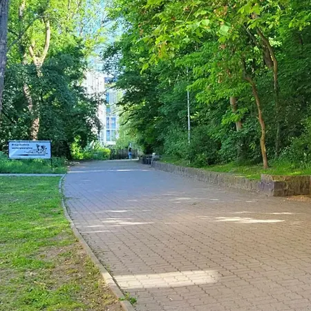Lejlighed Blisko Plazy Z Widokiem Na Kamienna Gore